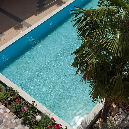 Apartments Paradis Rovinj Kültér fotó
