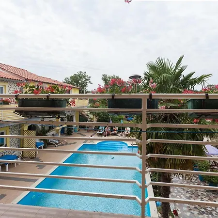 Apartments Paradis Rovinj Kültér fotó
